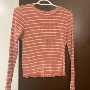 Long sleeve American Eagle tank.